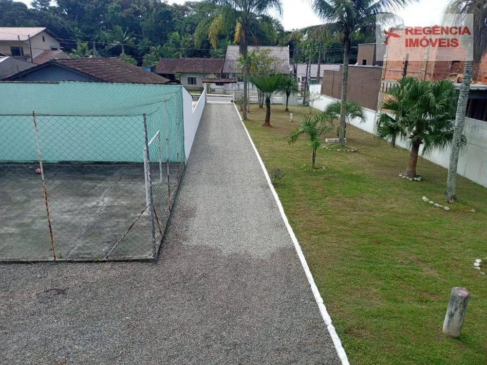 Casa, 4 quartos, 224 m² - Foto 1