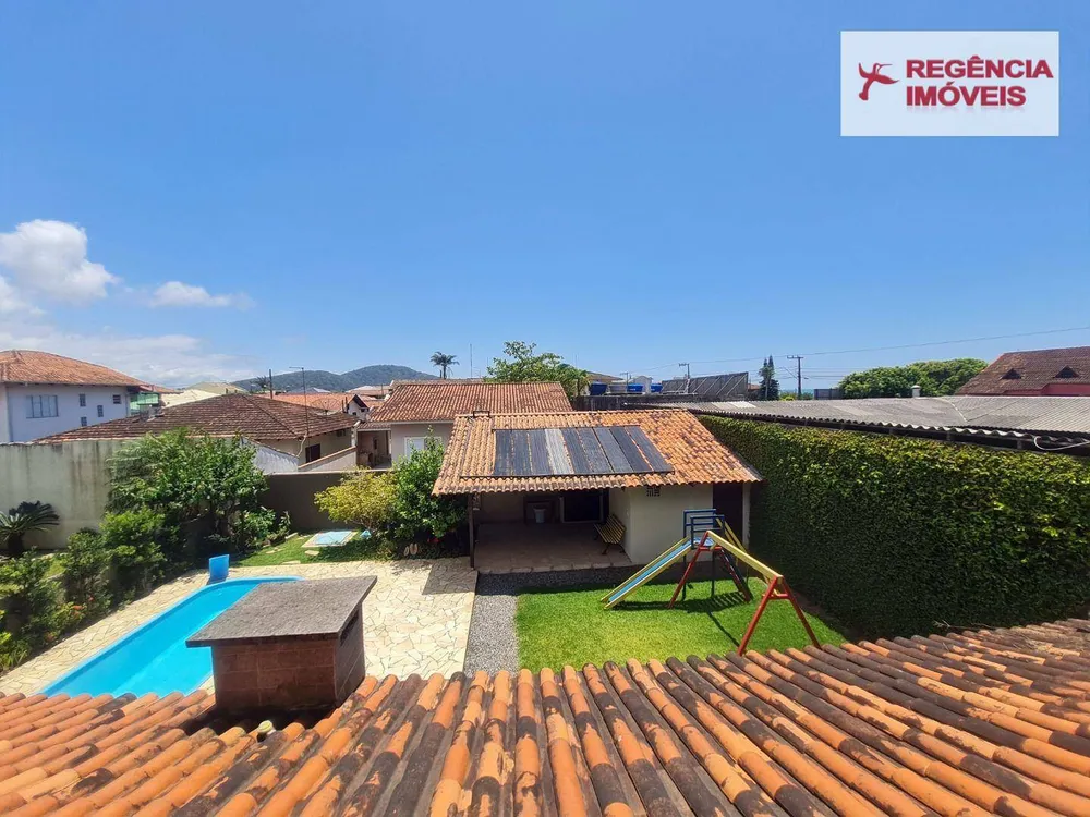 Casa, 3 quartos, 230 m² - Foto 4