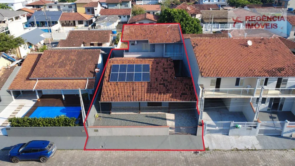 Casa, 4 quartos, 180 m² - Foto 4