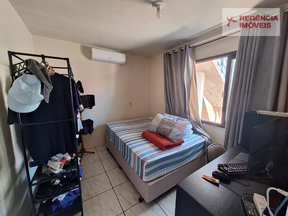 Casa, 8 quartos, 390 m² - Foto 9