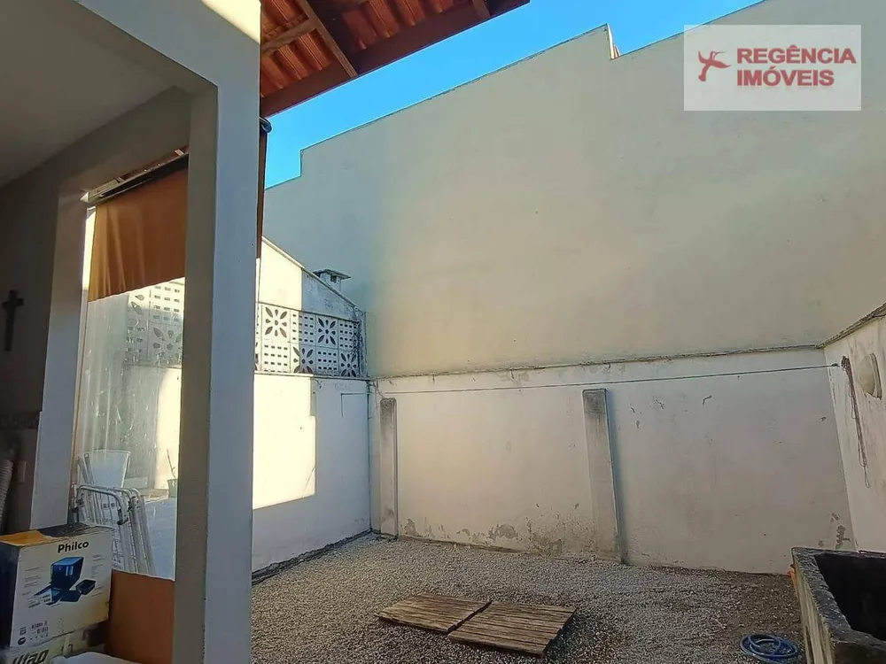 Casa, 2 quartos, 62 m² - Foto 1