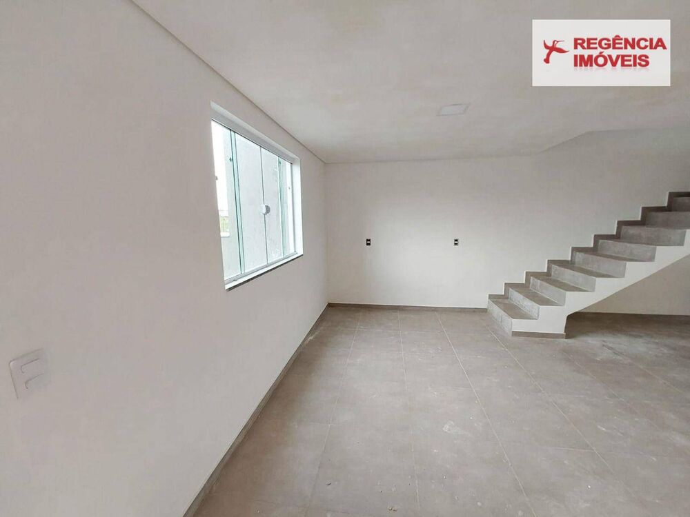 Casa à venda com 3 quartos, 120m² - Foto 4