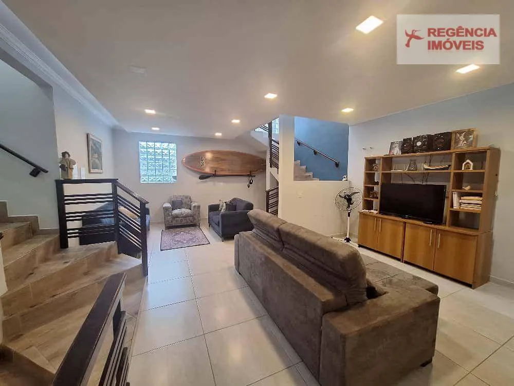 Casa, 4 quartos, 230 m² - Foto 8