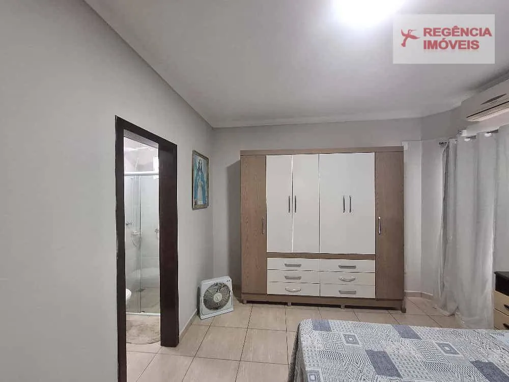 Casa, 4 quartos, 230 m² - Foto 6