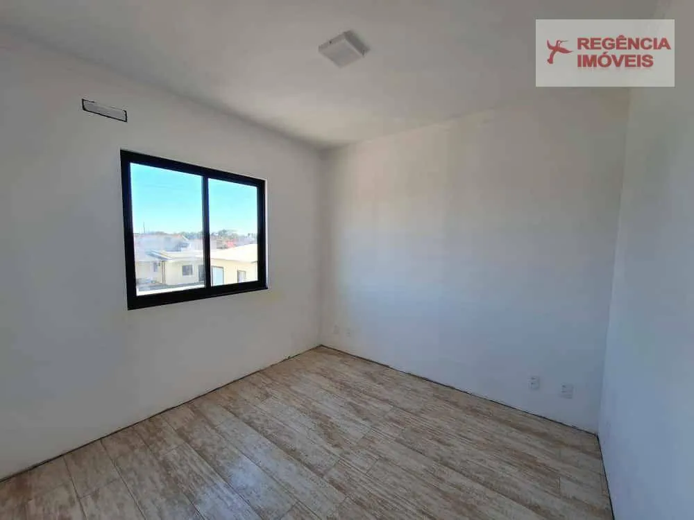 Casa, 3 quartos, 81 m² - Foto 2