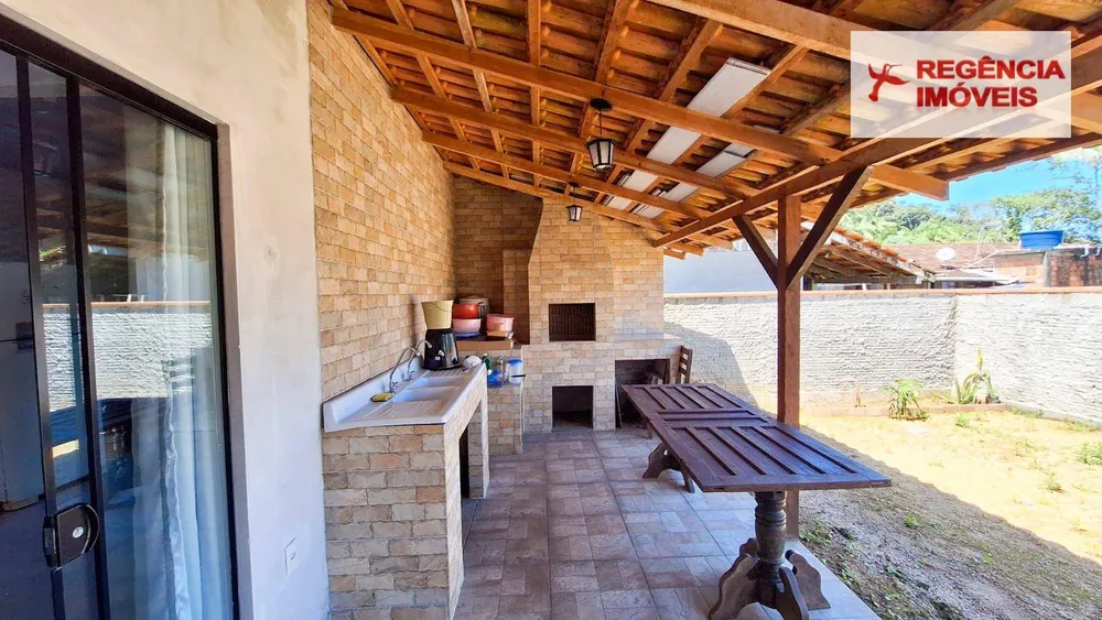 Casa, 3 quartos, 140 m² - Foto 1