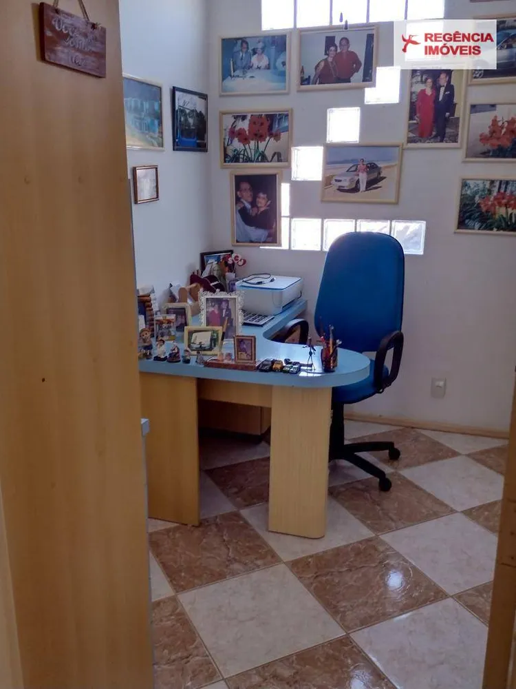 Casa, 3 quartos, 310 m² - Foto 14