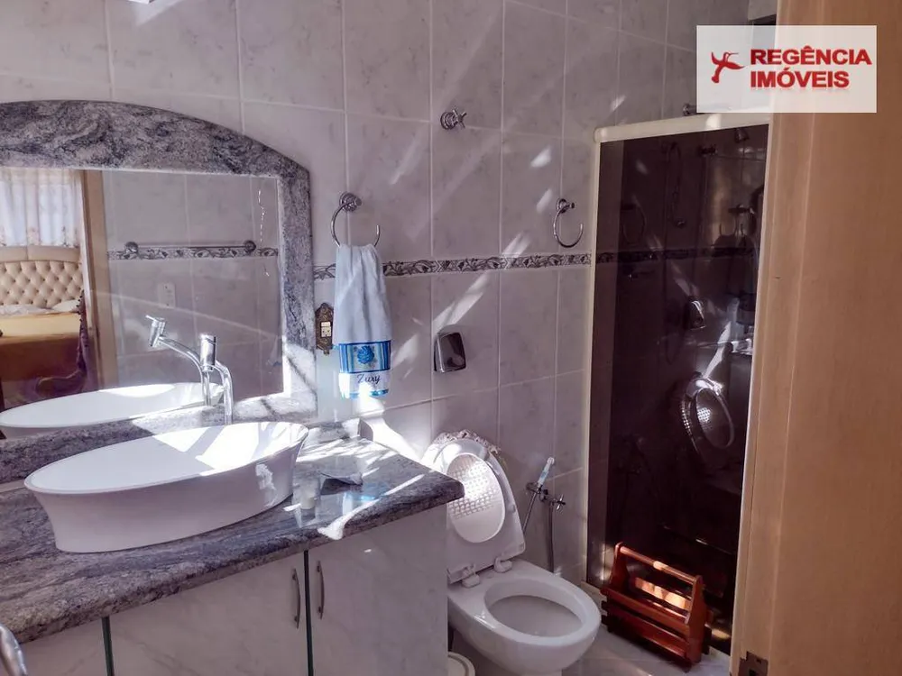 Casa, 3 quartos, 310 m² - Foto 2