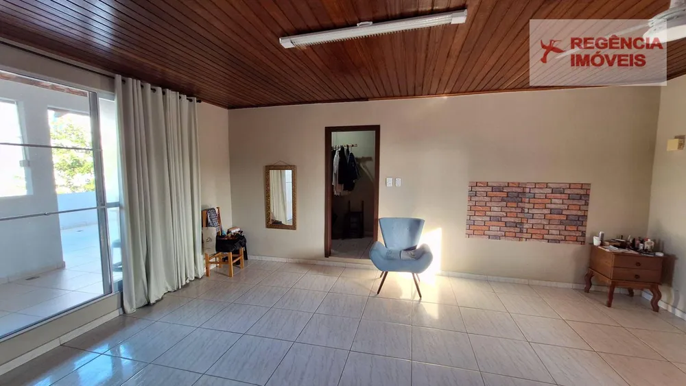 Casa, 4 quartos, 275 m² - Foto 8