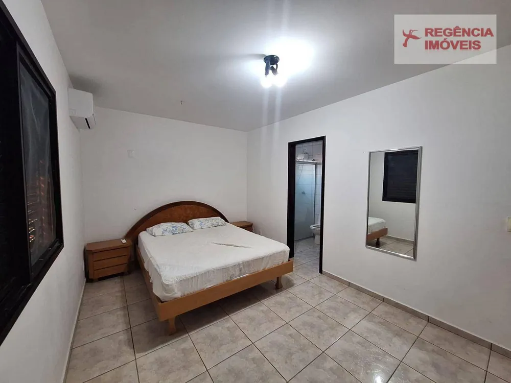Casa, 4 quartos, 240 m² - Foto 15