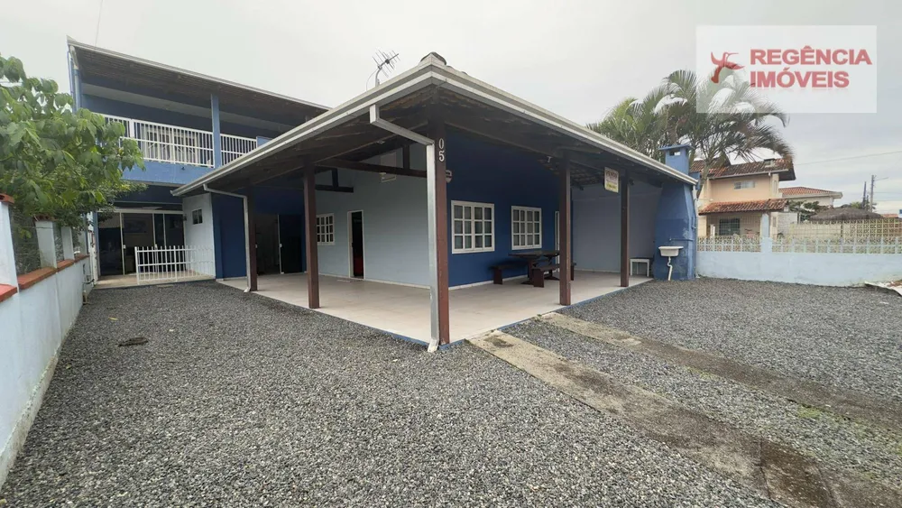 Casa, 5 quartos, 163 m² - Foto 1