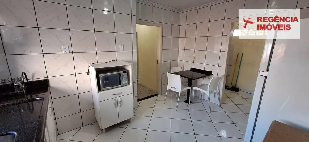 Casa, 6 quartos, 238 m² - Foto 11