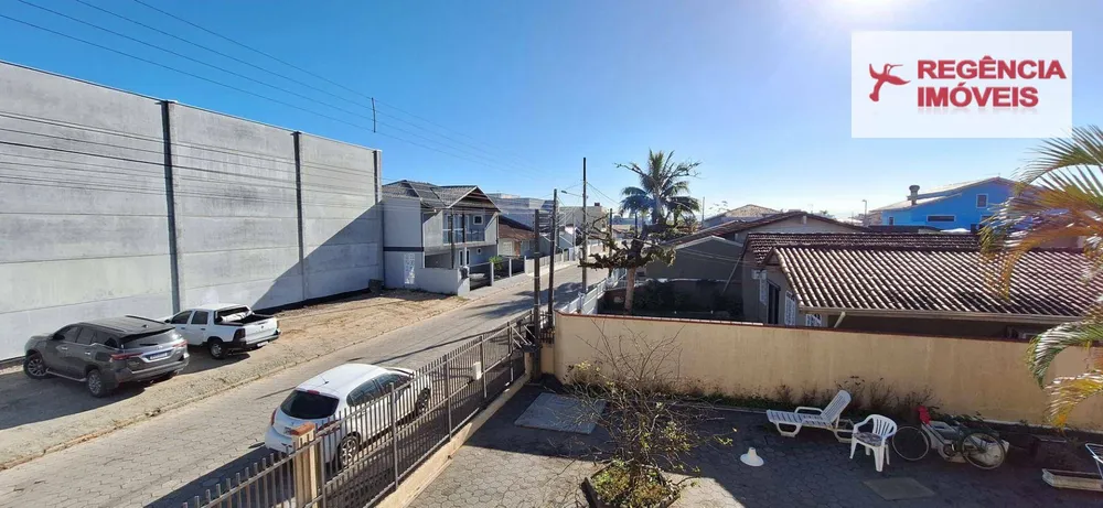 Casa, 6 quartos, 238 m² - Foto 5