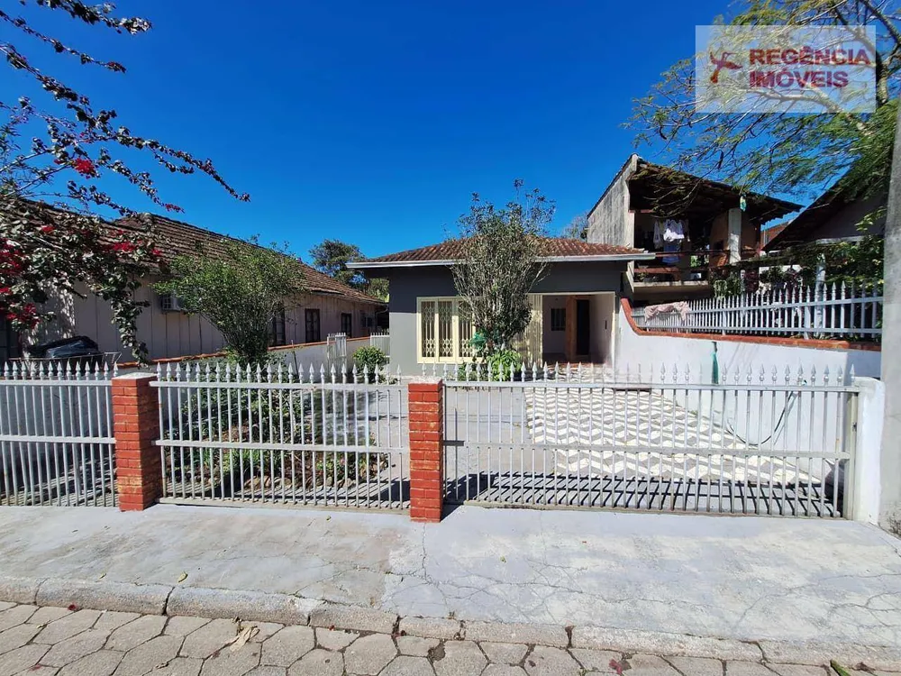 Casa, 3 quartos, 170 m² - Foto 1
