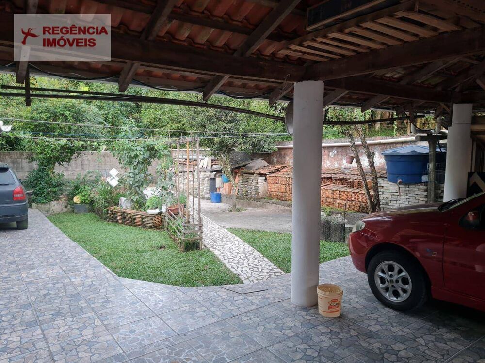 Casa, 3 quartos, 230 m² - Foto 1