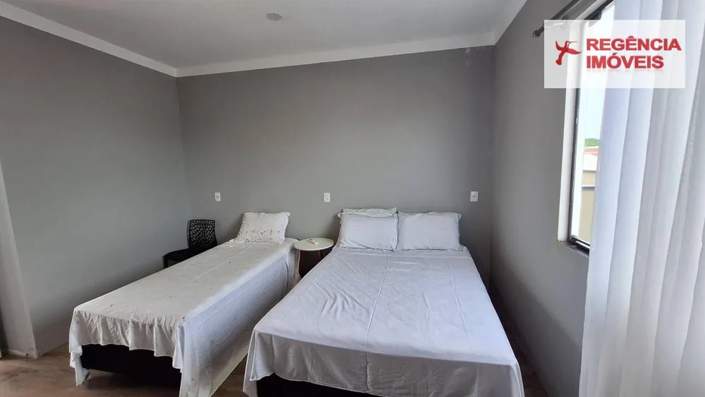 Casa, 4 quartos, 225 m² - Foto 6