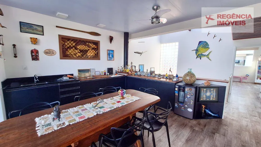 Casa, 4 quartos, 332 m² - Foto 1