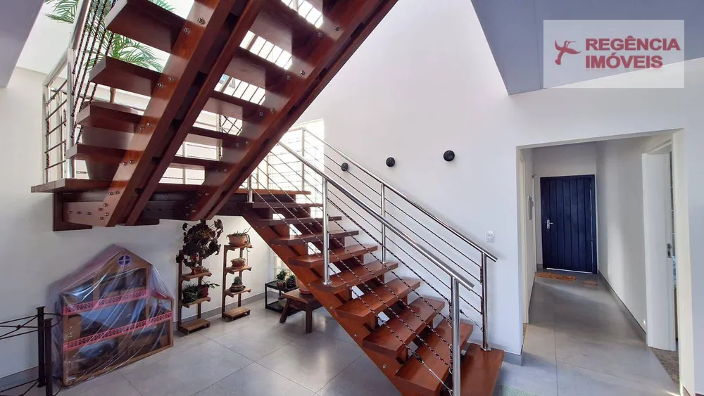 Casa, 4 quartos, 332 m² - Foto 3