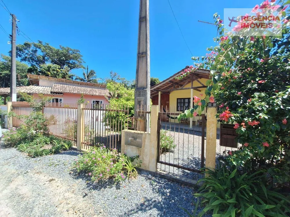 Casa, 2 quartos, 98 m² - Foto 1