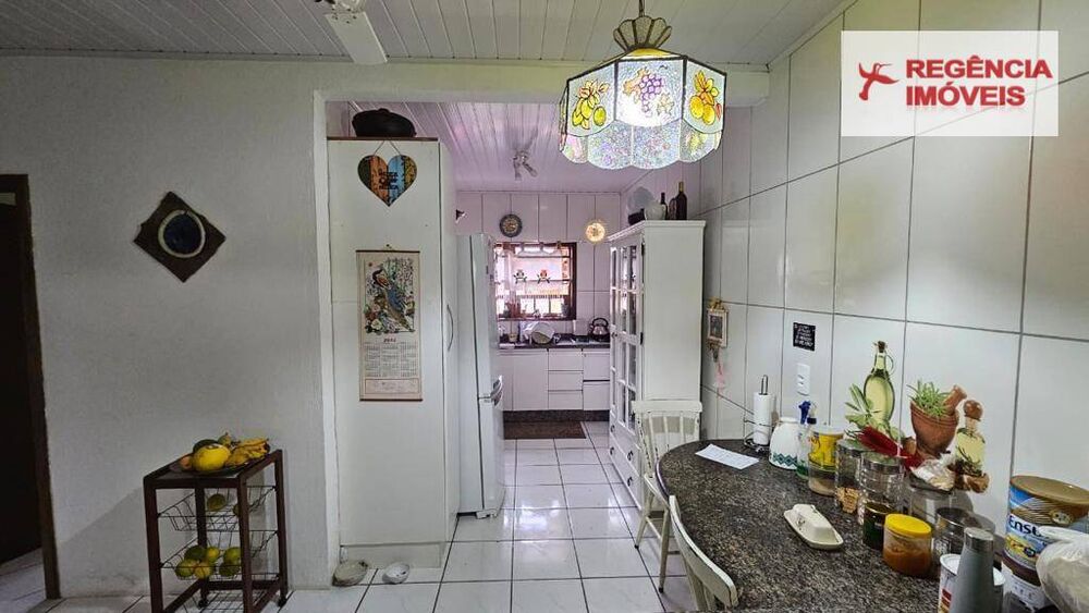 Casa, 3 quartos, 180 m² - Foto 2