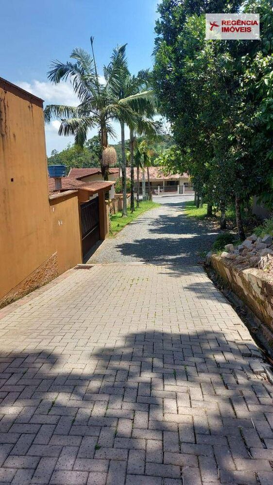 Casa à venda com 3 quartos, 100m² - Foto 2