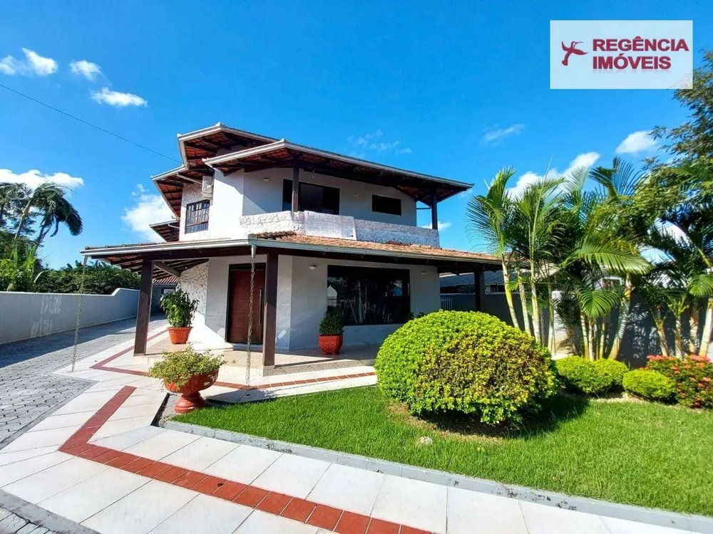 Casa, 4 quartos, 400 m² - Foto 1
