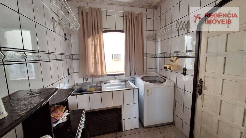 Casa, 3 quartos, 180 m² - Foto 4