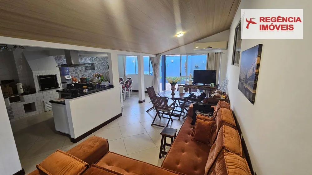 Casa, 4 quartos, 324 m² - Foto 2