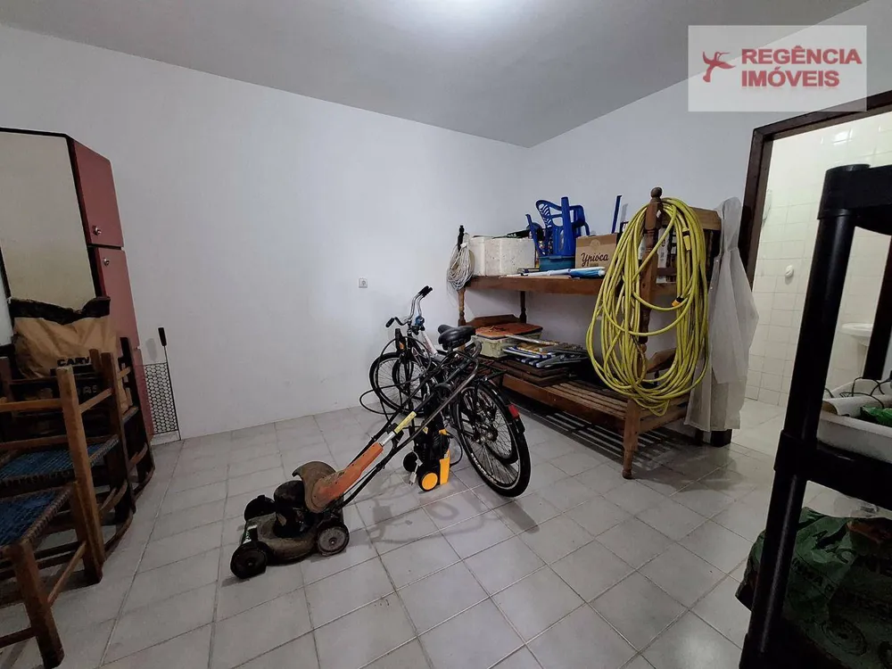 Casa, 8 quartos, 295 m² - Foto 2