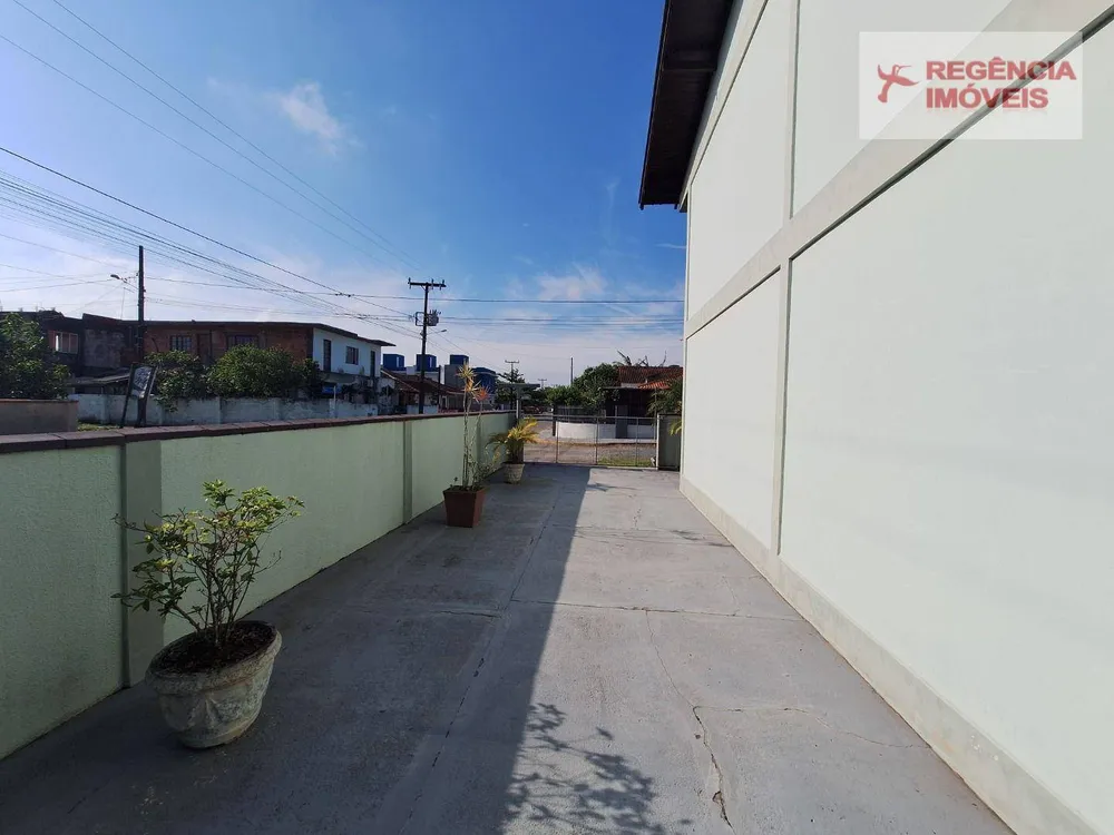 Casa, 8 quartos, 295 m² - Foto 6