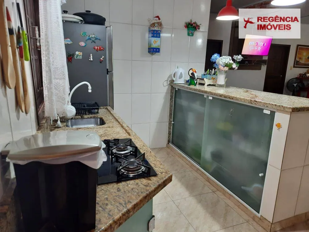 Casa, 4 quartos, 215 m² - Foto 9