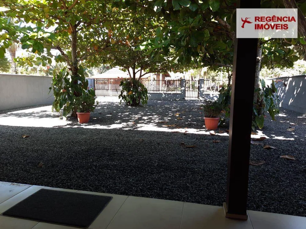 Casa, 4 quartos, 215 m² - Foto 4