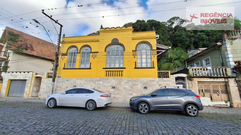 Casa, 2 quartos, 174 m² - Foto 1