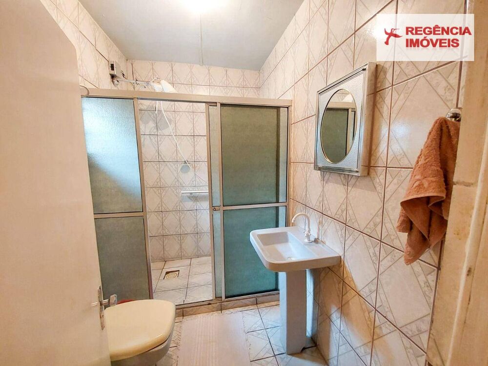 Casa, 8 quartos, 200 m² - Foto 2