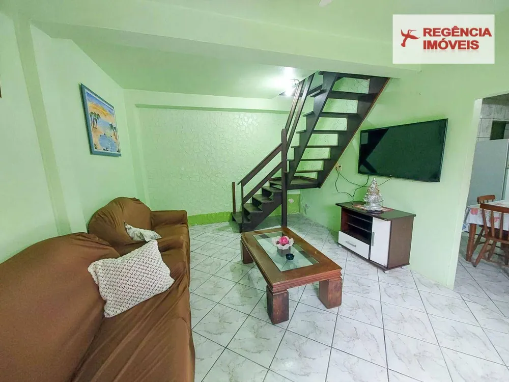 Casa, 8 quartos, 200 m² - Foto 2