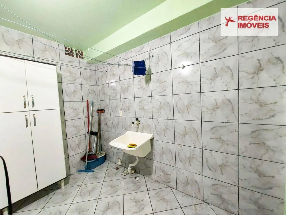 Casa, 8 quartos, 200 m² - Foto 15
