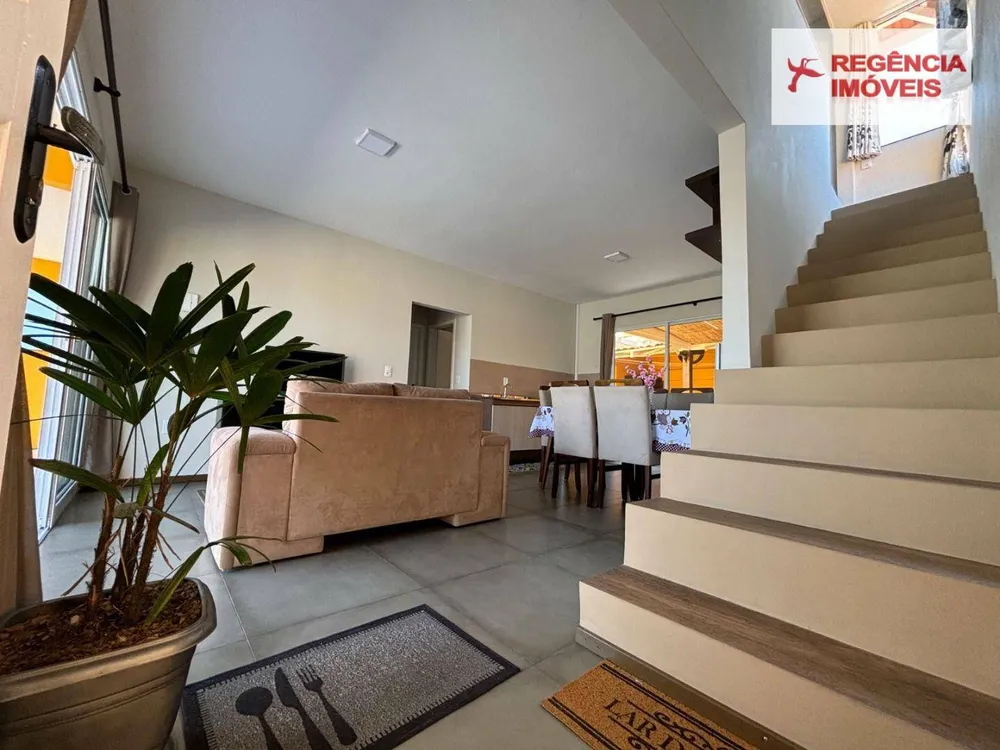 Casa, 4 quartos, 240 m² - Foto 3
