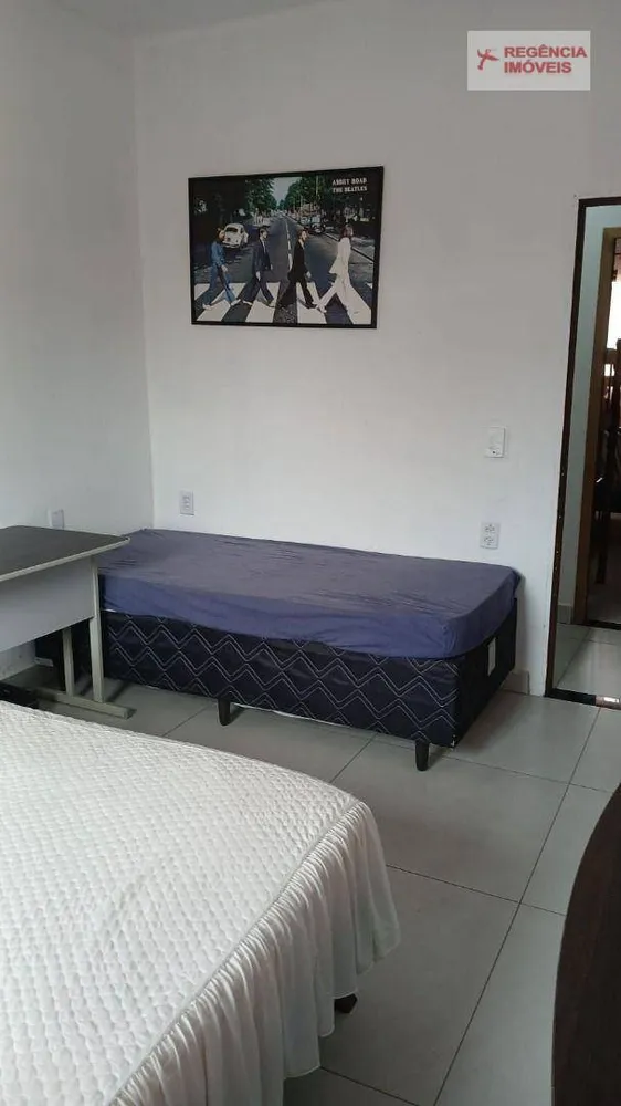 Casa, 6 quartos, 221 m² - Foto 6
