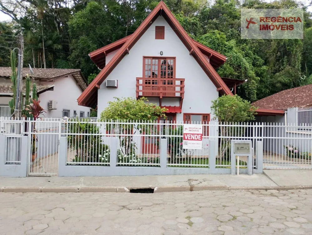 Casa, 4 quartos, 150 m² - Foto 1