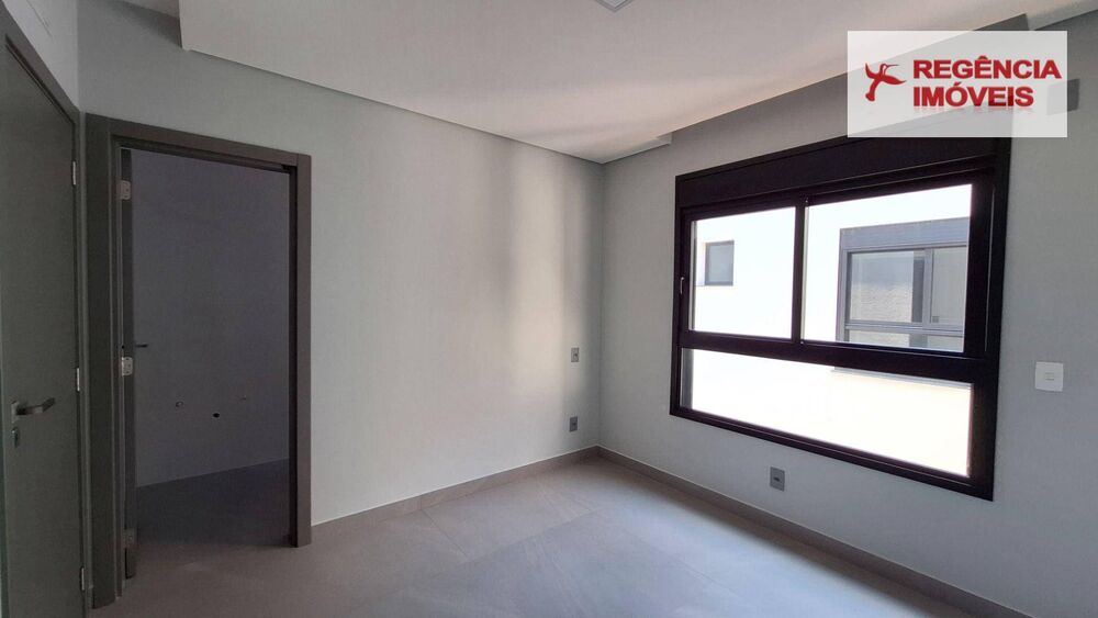 Casa, 3 quartos, 159 m² - Foto 4
