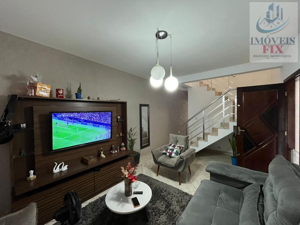 Casa, 3 quartos, 200 m² - Foto 1