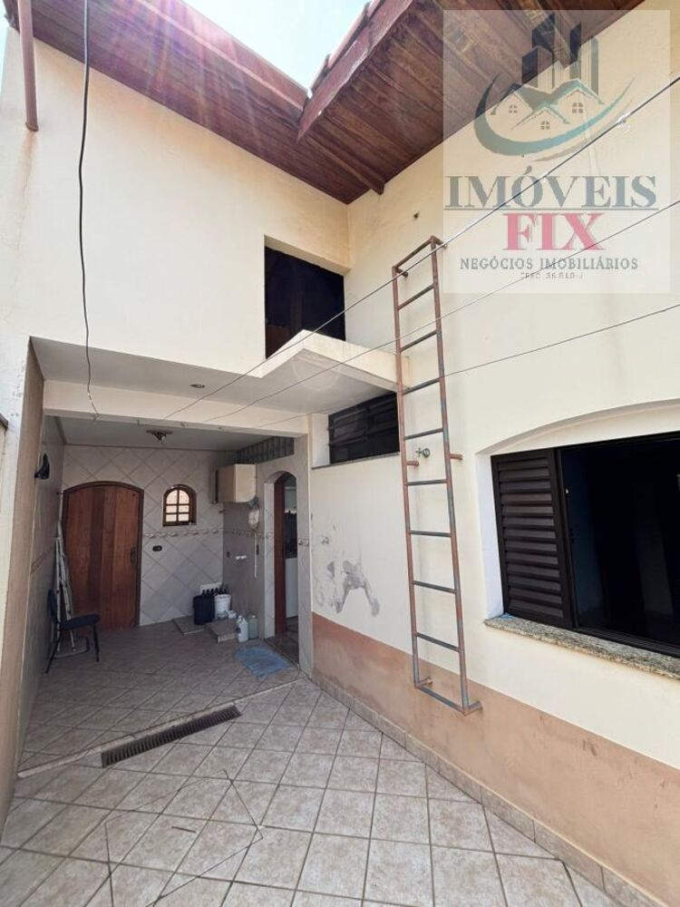 Casa, 3 quartos, 183 m² - Foto 3