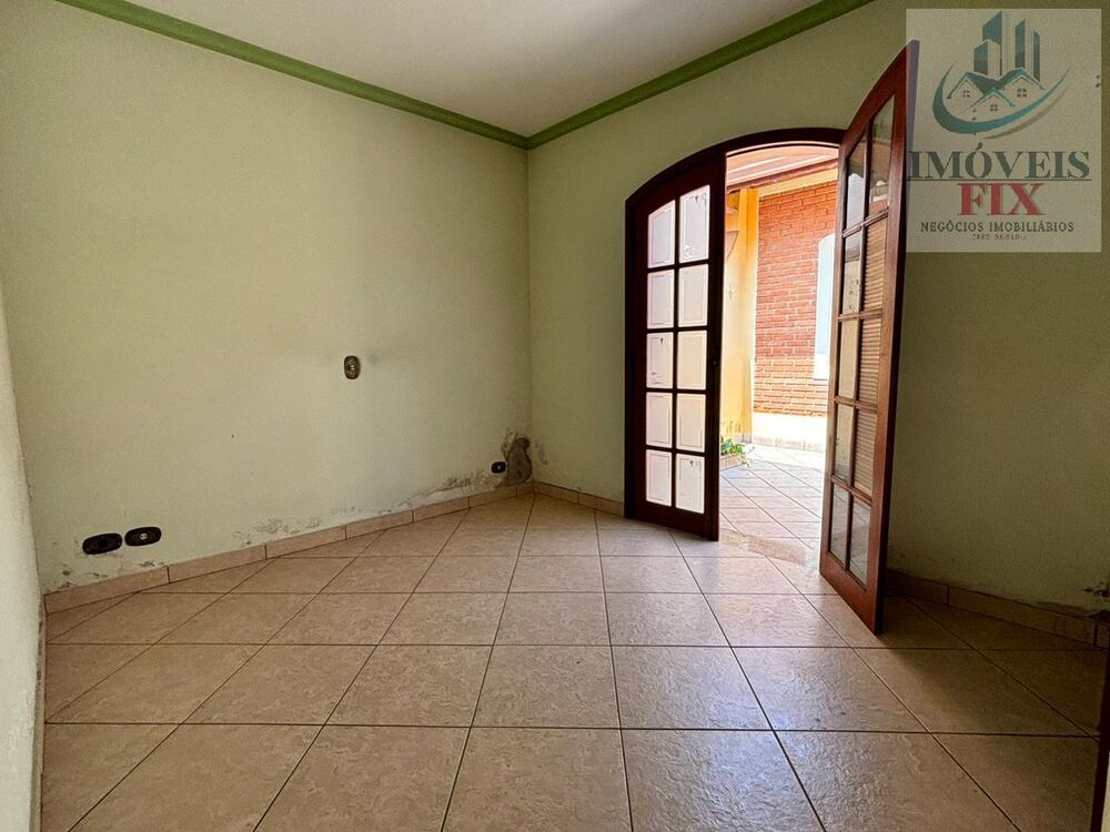 Casa, 3 quartos, 183 m² - Foto 1