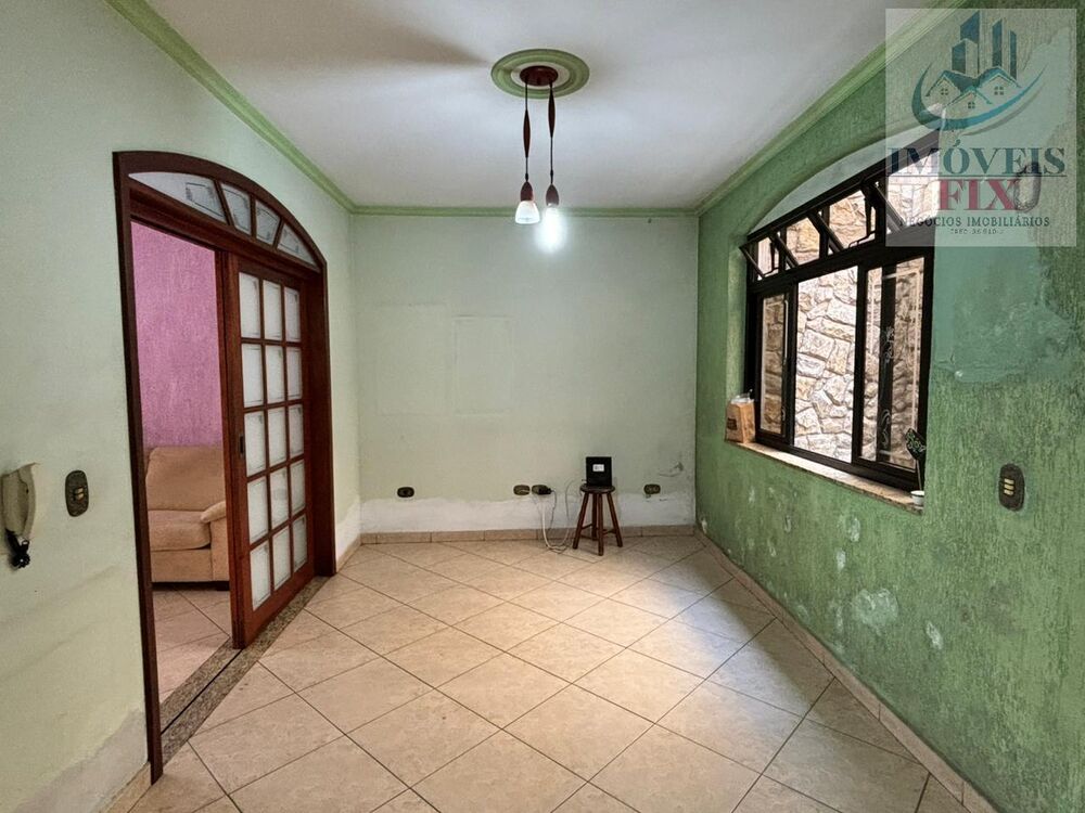 Casa, 3 quartos, 183 m² - Foto 2