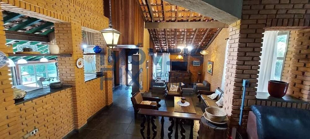 Chácara à venda com 6 quartos, 465m² - Foto 3