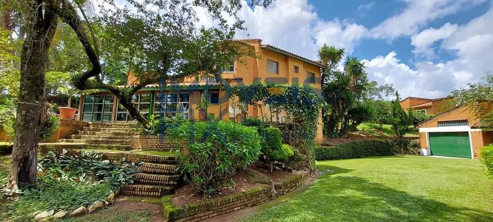 Chácara à venda com 6 quartos, 465m² - Foto 1