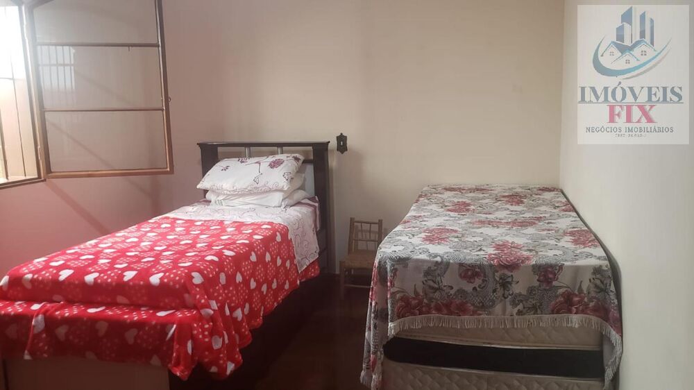 Casa, 3 quartos, 208 m² - Foto 4