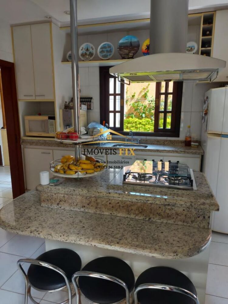 Casa, 3 quartos, 226 m² - Foto 20