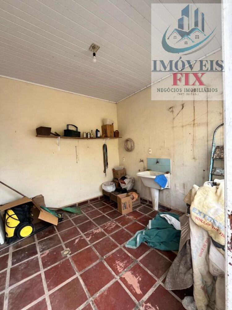 Chácara, 4 quartos, 3330 m² - Foto 1