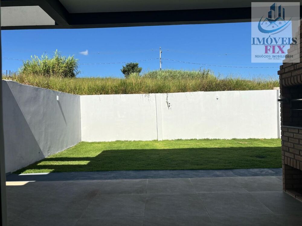Casa à venda com 3 quartos, 120m² - Foto 7